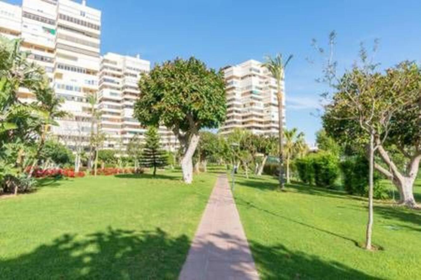Playamar Waterfront Exclusive Apartment And Views Tower 2 Fl 14 Torremolinos Exterior photo