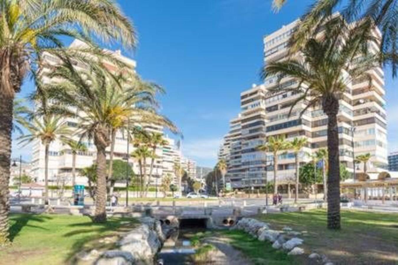 Playamar Waterfront Exclusive Apartment And Views Tower 2 Fl 14 Torremolinos Exterior photo