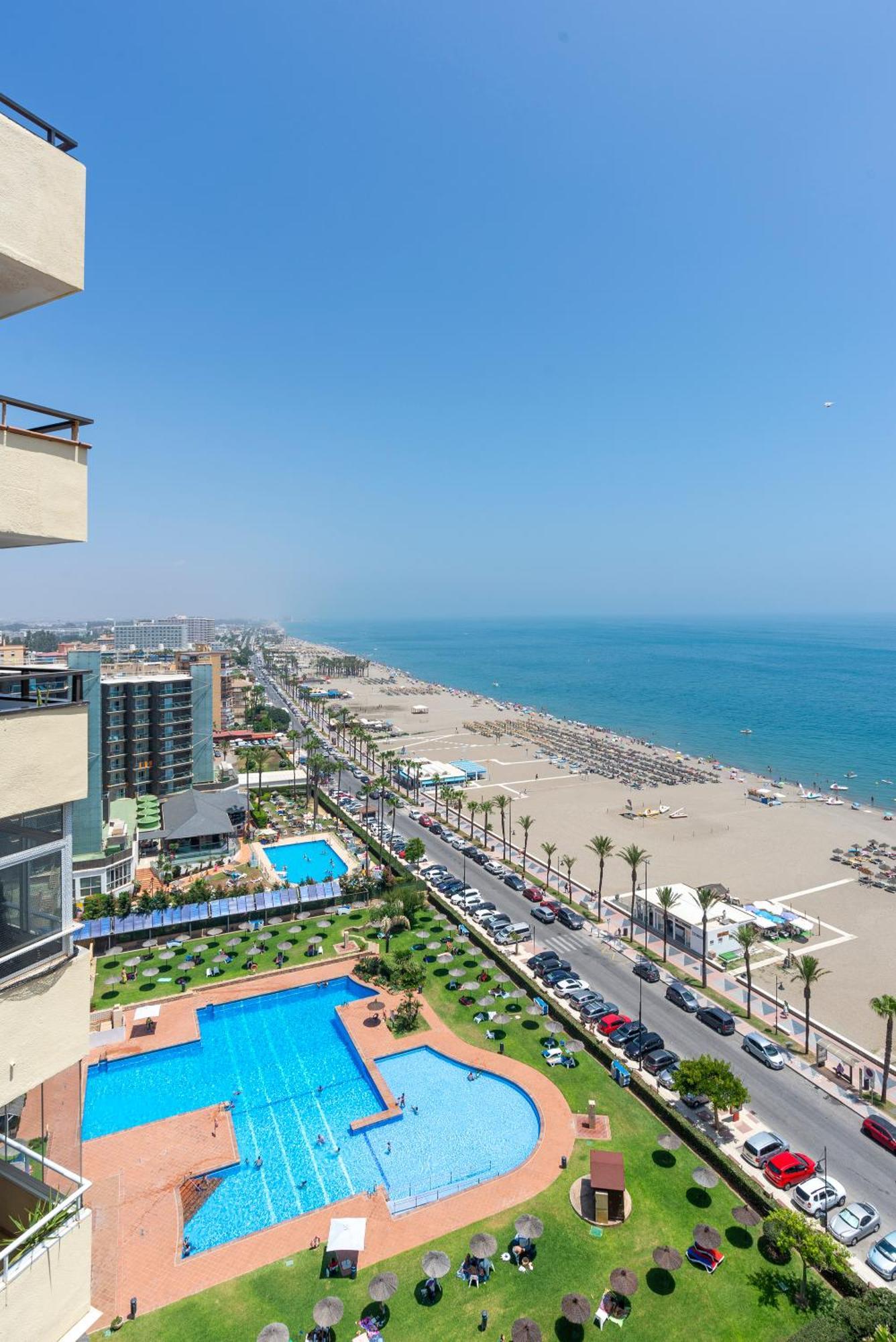 Playamar Waterfront Exclusive Apartment And Views Tower 2 Fl 14 Torremolinos Exterior photo