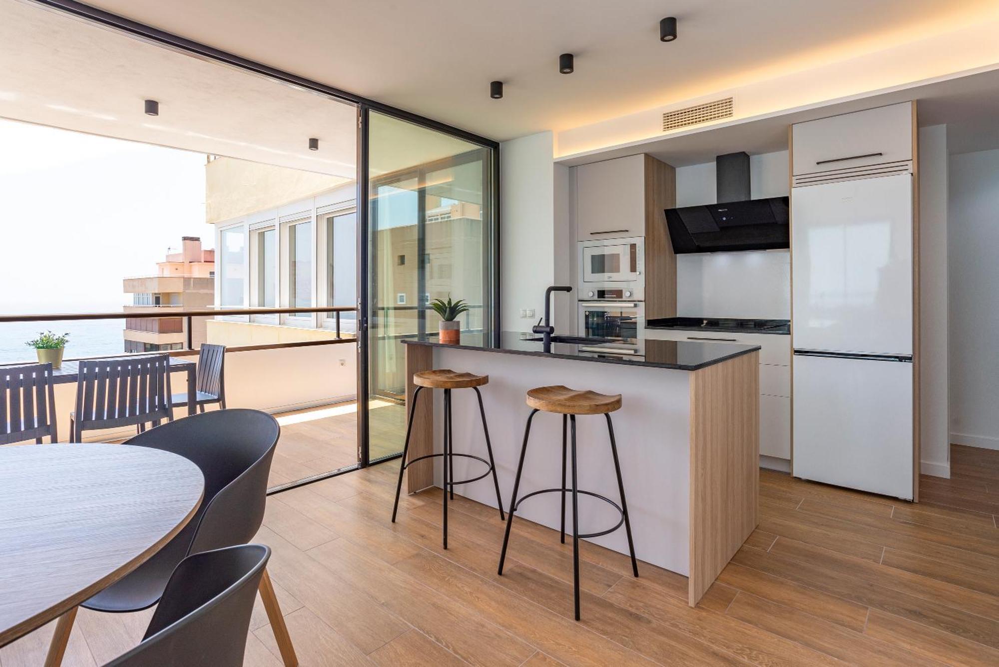 Playamar Waterfront Exclusive Apartment And Views Tower 2 Fl 14 Torremolinos Exterior photo